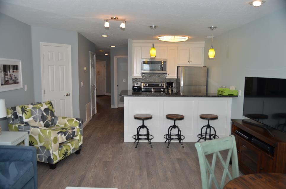 The Beach Condominium Hotel Resort Traverse City Esterno foto